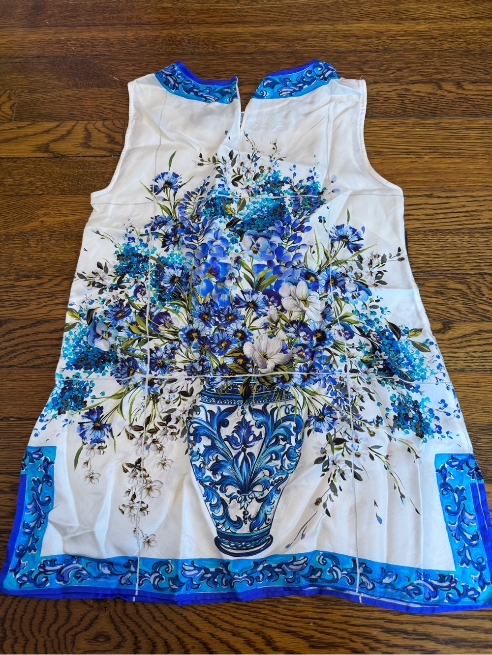 Dolce&Gabbana blue silk majolica Sleeveless Floral Vase Print blouse top IT 38 - Picture 12 of 13